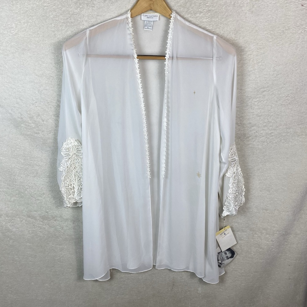 VTG NEW Flora Nikrooz Sheer Robe Short White Lace Sleeves FLAWED Size M/L Kimono